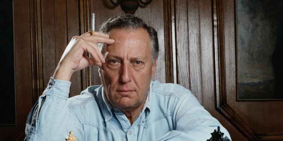 Odešel mistr špionážního románu, Frederick Forsyth - titulní obrázek